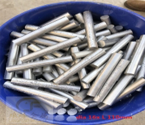 TiC ferro alloys for max increasing wear life of high manganese wear parts